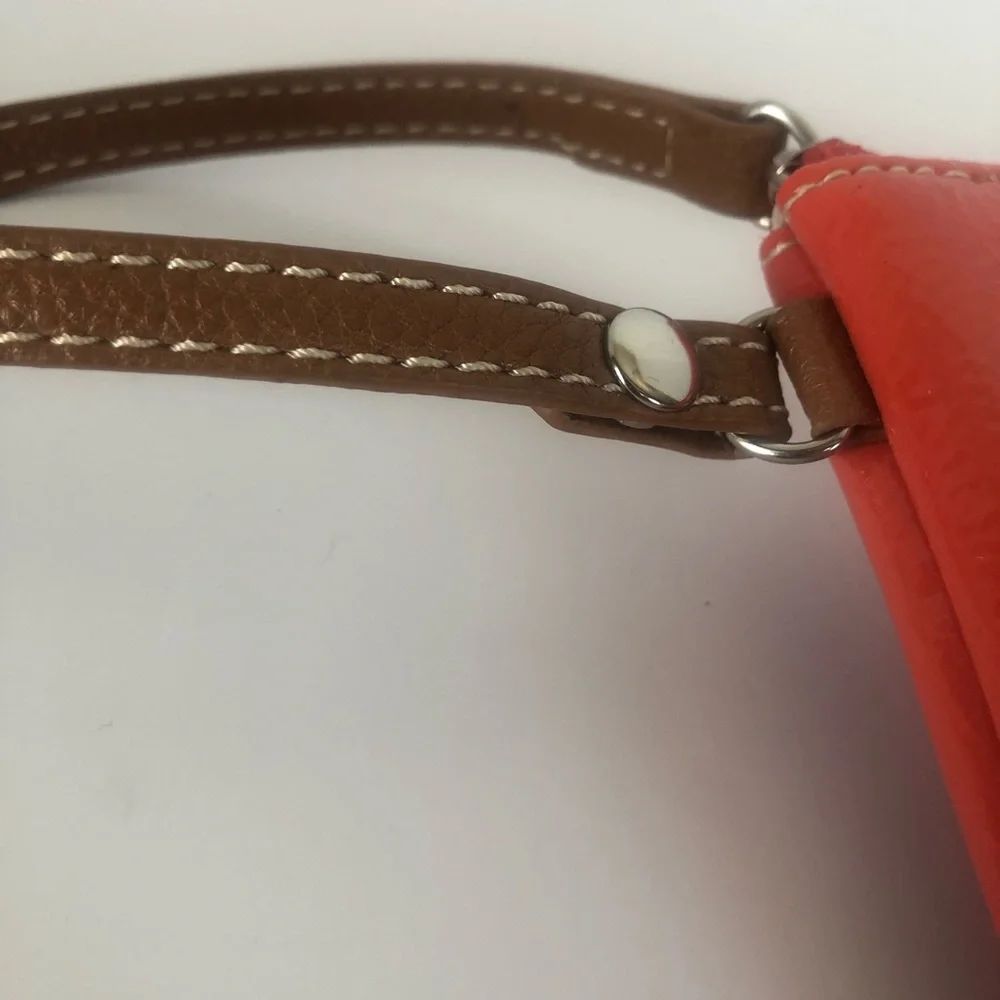Nine West wristlet